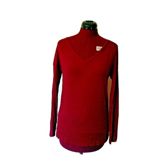 HIPPIE ROSE The Cozy Tee Top Size XS Dixie Garnet V Neck Long Sleeve - Picture 1 of 7